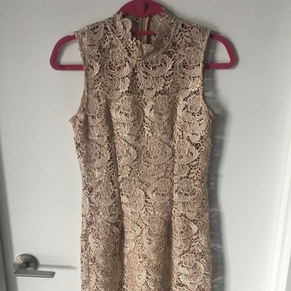 Gracia Lace Dress - Picture 2 of 7